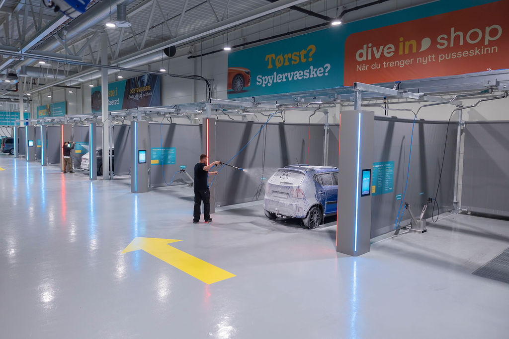 Selvvask hos Dive In Carwash